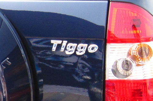 Чери Тигго значок
