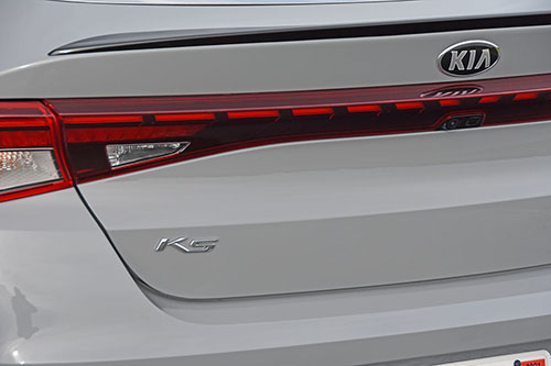 Киа Церато значок