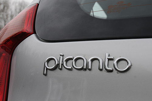 Киа Пиканто значок